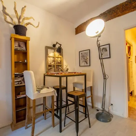 Modern Flat Close To The Port Saint-Tropez